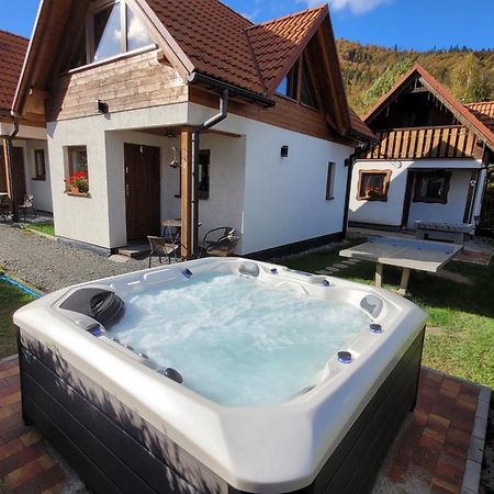 Mala Osada Domki Z Jacuzzi Przy Gondoli Szczyrk Exterior foto